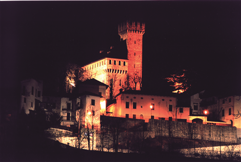 Castello di notte